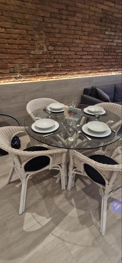 Barcelona,Apartamento Con Terraza Daire L'Hospitalet de Llobregat Dış mekan fotoğraf