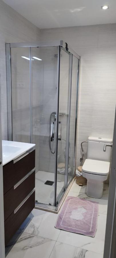 Barcelona,Apartamento Con Terraza Daire L'Hospitalet de Llobregat Dış mekan fotoğraf