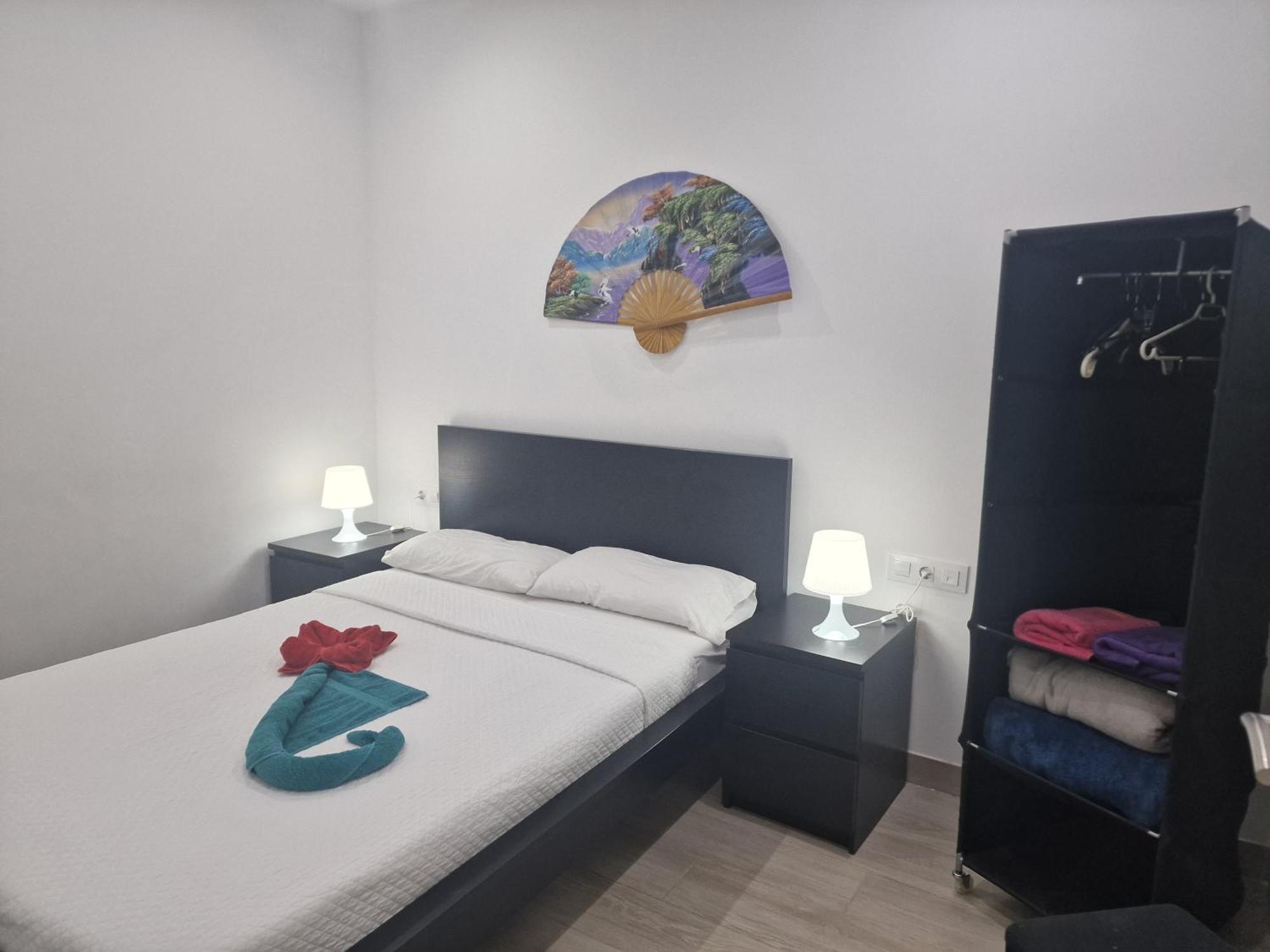 Barcelona,Apartamento Con Terraza Daire L'Hospitalet de Llobregat Dış mekan fotoğraf